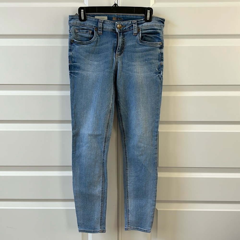 Kut from the Kloth Toothpick Skinny women’s jeans